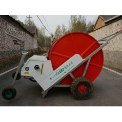 河北噴灌機(jī)價(jià)格？?jī)?yōu)質(zhì)噴灌機(jī)廠家直銷(xiāo)   認(rèn)準(zhǔn)潤(rùn)生機(jī)械