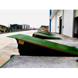 【廠家推*】質(zhì)量好的固定登車(chē)橋出售|長(zhǎng)春固定登車(chē)橋哪家好